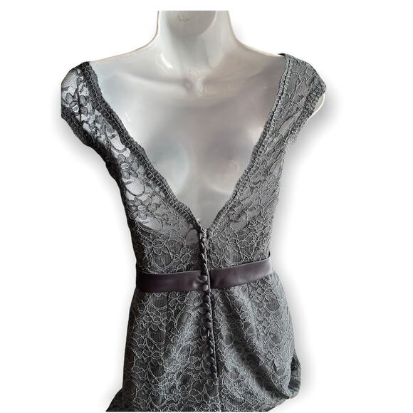 Mori Lee Lace‎ Gown - Picture 4 of 13